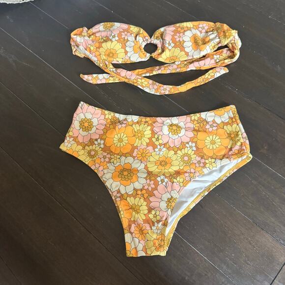 Magnolia Place 1970s Mustard Floral Print Two Piece Bikini Swimsuit - Small NWT - Picture 4 of 7
